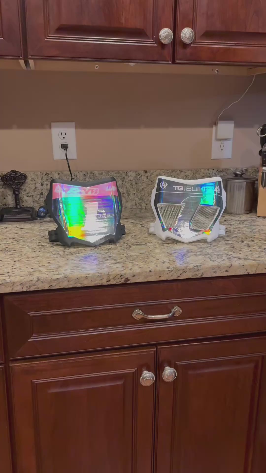 Motocutz Colored Plates